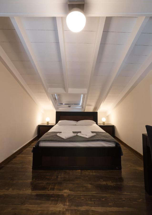 Pension Nikolaos Nafplio Bagian luar foto