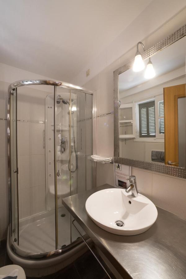Pension Nikolaos Nafplio Bagian luar foto
