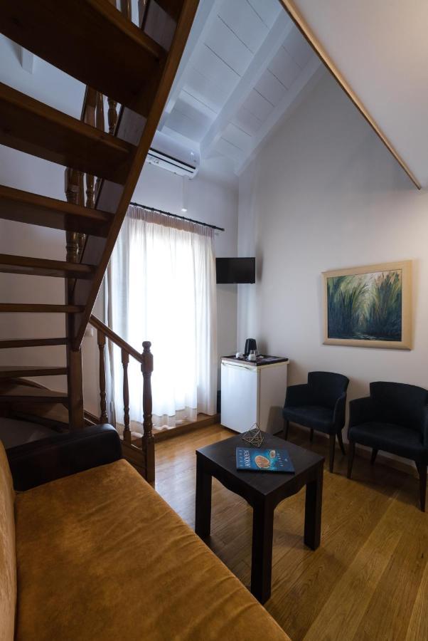 Pension Nikolaos Nafplio Bagian luar foto