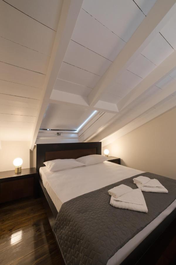 Pension Nikolaos Nafplio Bagian luar foto